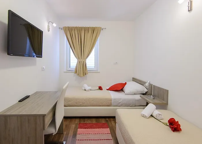 Violeta 1 With Private Terrace Apartament *