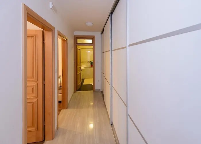 Apartament Violeta 1 With Private Terrace *