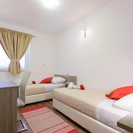 Violeta 1 With Private Terrace *