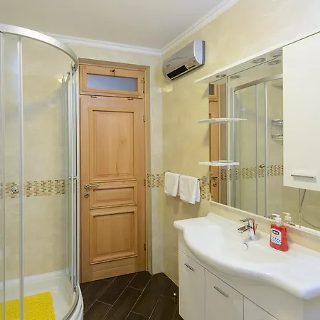Violeta 1 With Private Terrace *