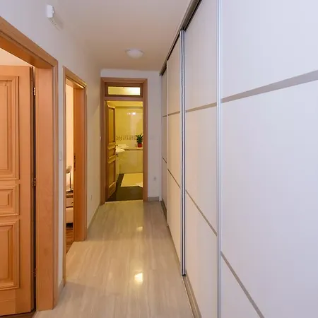 Apartment Violeta 1 With Private Terrace *