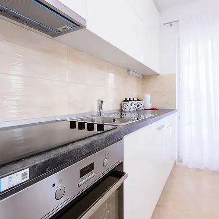 Violeta 1 With Private Terrace דירה דוברובניק